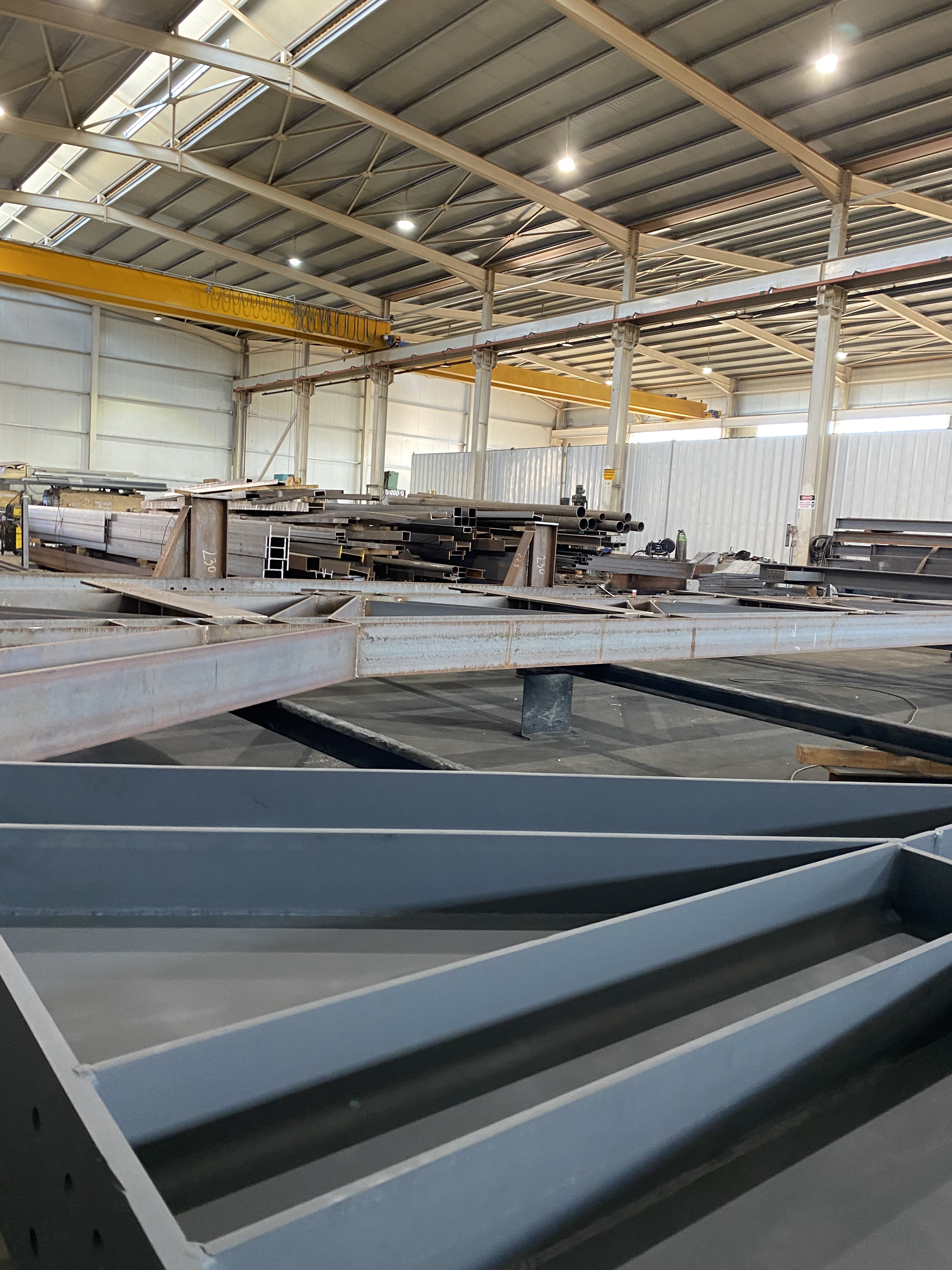 Metal construction 9