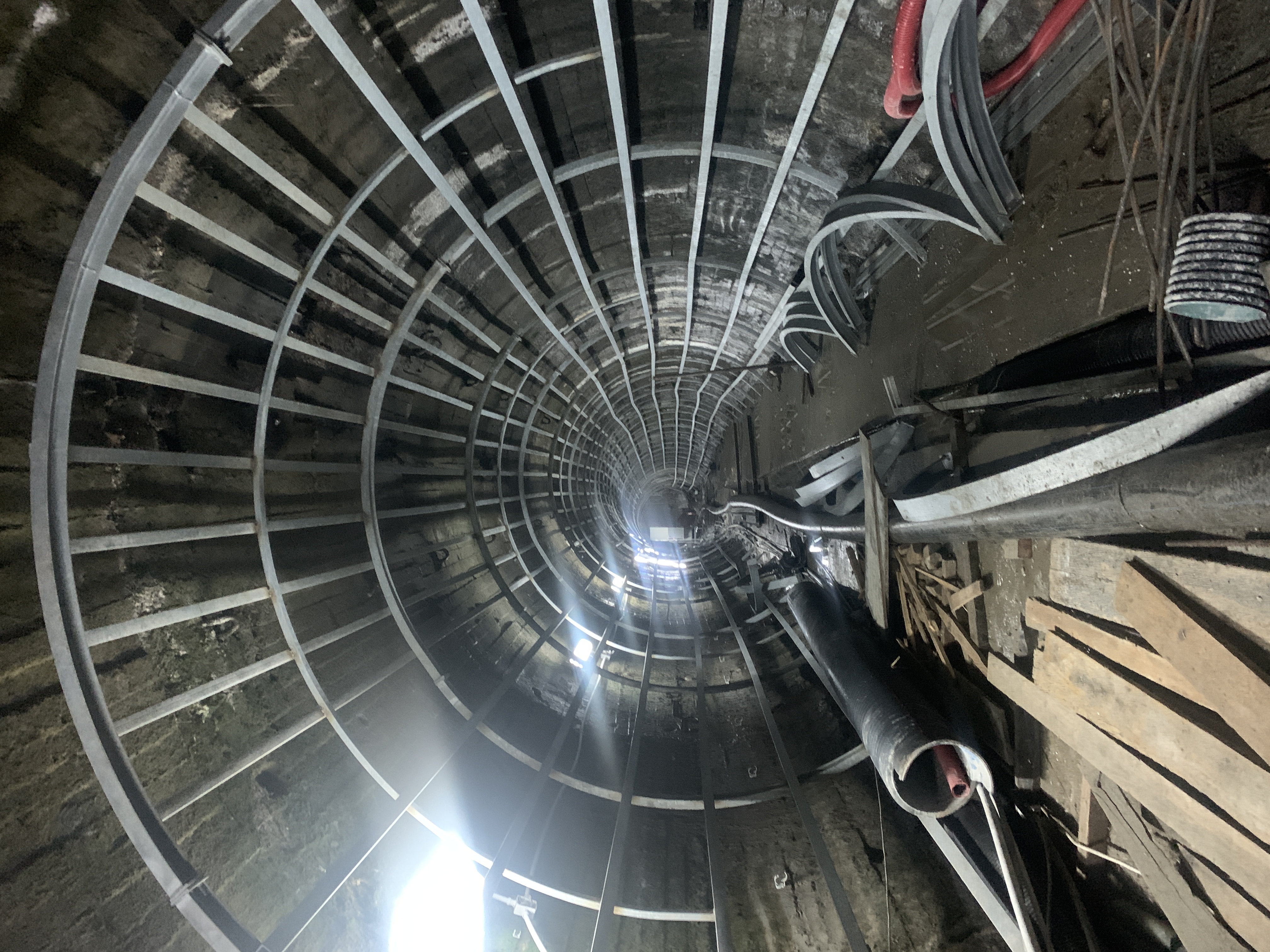 Metal construction 8